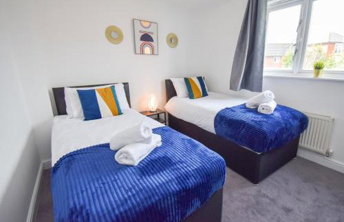 Milton Keynes 5BR Contractor house, families/ groups welcome. - Photo 10