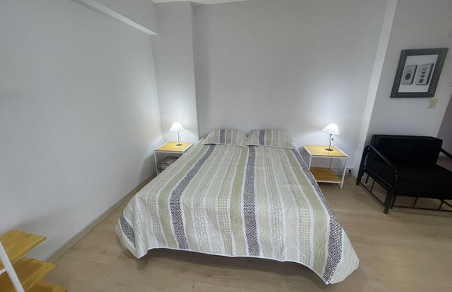 Modern Studio With Open Views, Pool, and 24-hour Security - Foto 7