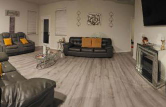 Spacious 4-bedroom house with WiFi, in peaceful Slidell with Lake in backyard - Foto 11