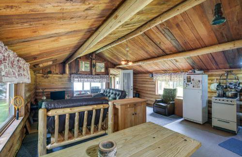 Peaceful Lakefront Cabin Getaway Dock, Fire Pit! - Foto 3