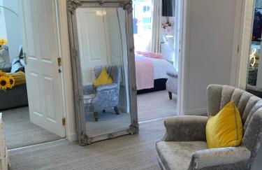 Kensington Luxury Apartment on Gated Development in Leafy edge of Chorley Town Centre - Foto 6