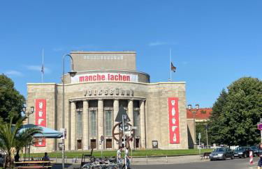 ALEXA Spacious Design Apart up to 10 persons - Parking - Superfast Wifi - Foto 16