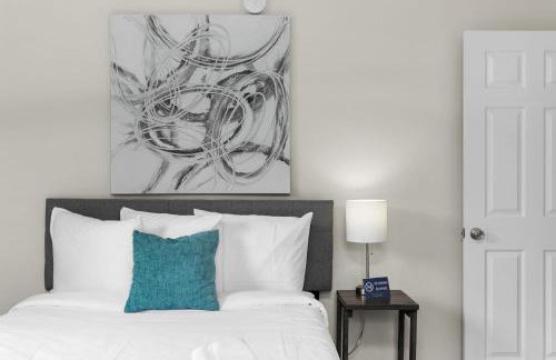 10 Min to Downtown-Modern in Magic City-Both Units - Foto 9