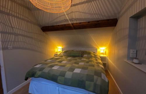 Charming rural cottage & private garden near South Downs - Great location for hiking - Photo 2