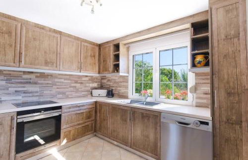 Lefkathia Beach Villa - Gated Beach-Front Private Villa at Lefkathia Beach, Chios! - Foto 14