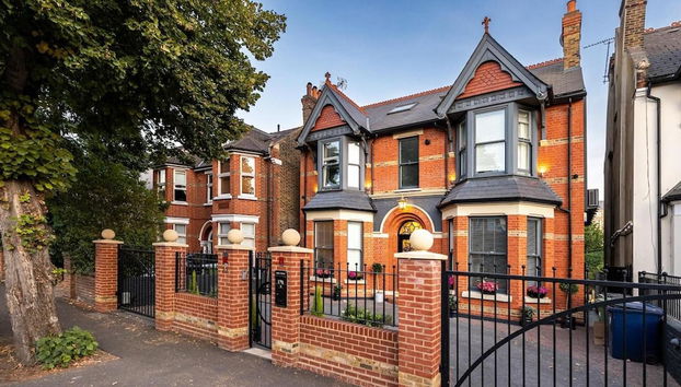 Dream House London 5bd with gym, cinema and hot tub - Foto 2, Imagem principal