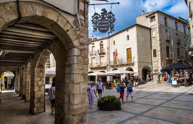 Medieval Three Villages Small Group Day Trip from Barcelona - Photo 7