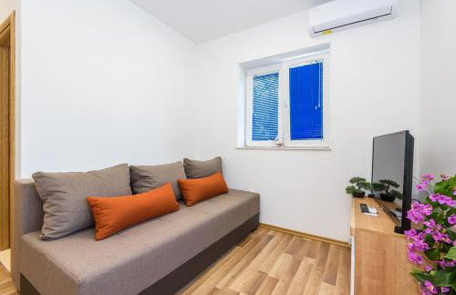 Apartment Đego near Ploce, riverfront, parking - Photo 4