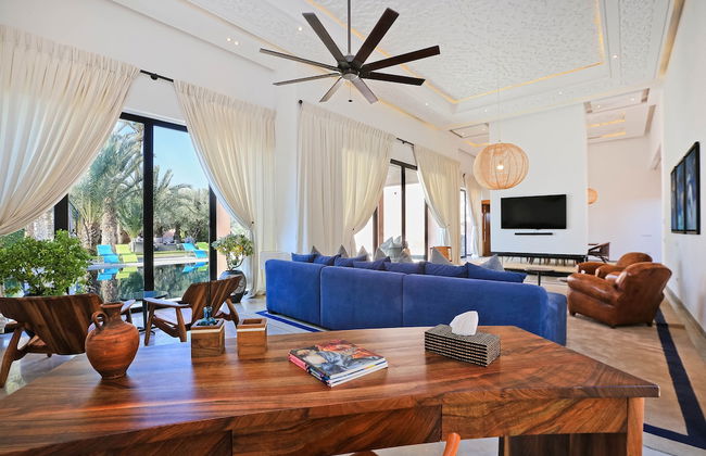 Impeccable 5-bed Villa in Marrakech - Photo 13