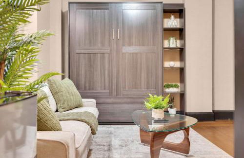 Unbeatable Location The Heart of NYC 1 BDR W GYM - Foto 19