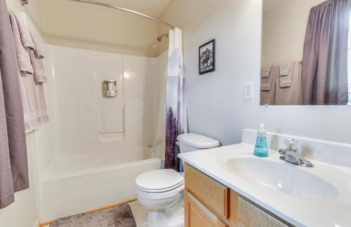 Charming Shenandoah Retreat with Deck! - Foto 17