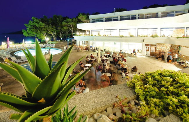 Beautiful Apartments in Jelsa, With Pool - Foto 35