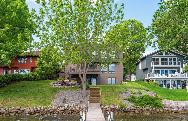 Lakefront Luxury - Foto 50