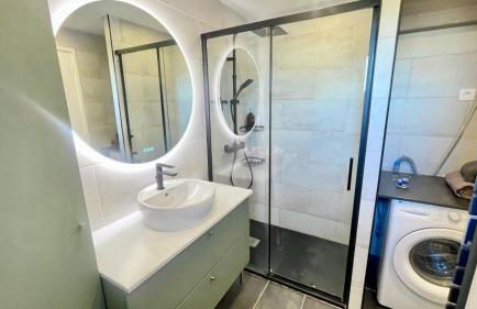 T2 moderne avec piscine, tennis et garage - Foto 9