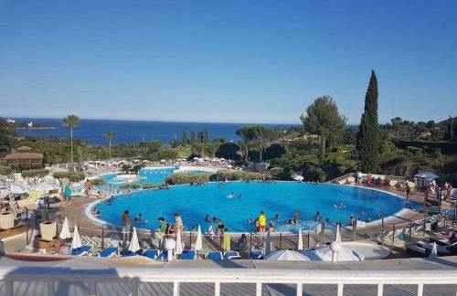 Appartement 4/5 personnes vue mer piscine et montagne Cap Estérel Pierre et Vacance nature et sport - Foto 33