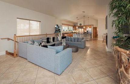 Oceanfront Luxury Villa 5Bedroom and 4Bath Beach Access - Photo 20