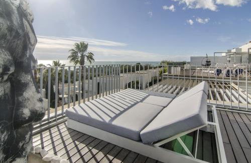 Duplex vistas mar con piscina - Photo 12