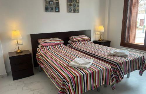 Modern 3 Bedroom Villa with Pool & Garden, Ideal for Families - Foto 20