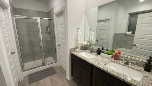 4-BR Cheerful Home Long Term Stay Equipped in Katy - Foto 4