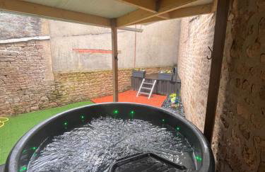 Atelier du spa jacuzzi illimité proche du mont saint Michel - Foto 19