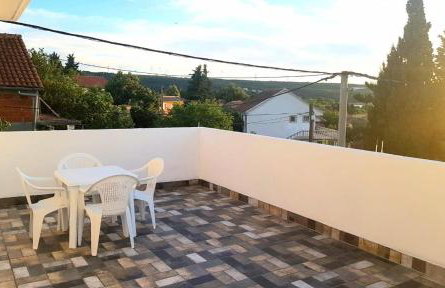 Babaloo Beach Apartments - Photo 24