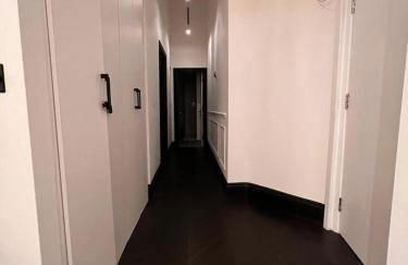 Earl's Court Luxe Apartment - Photo 17