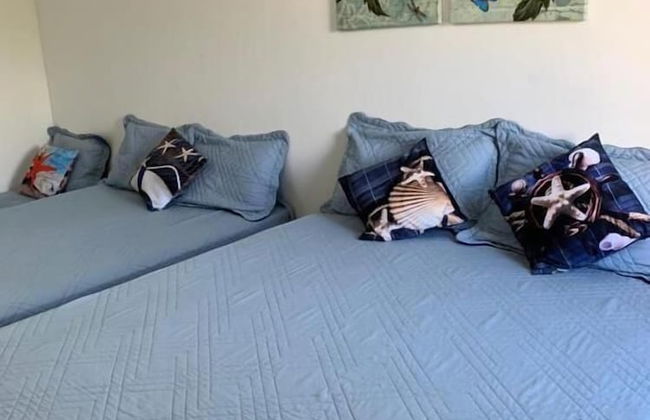 Golden Lake - Foto 2