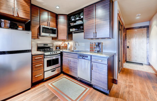 Cedars Lodge Condos by CRMR - Foto 15