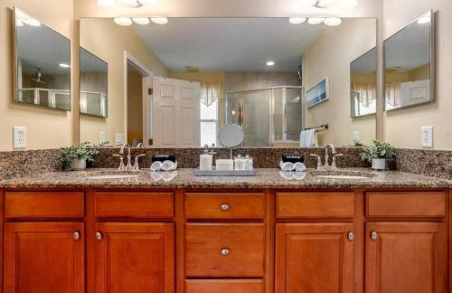 Large 3 bedroom with King Bed - Foto 32