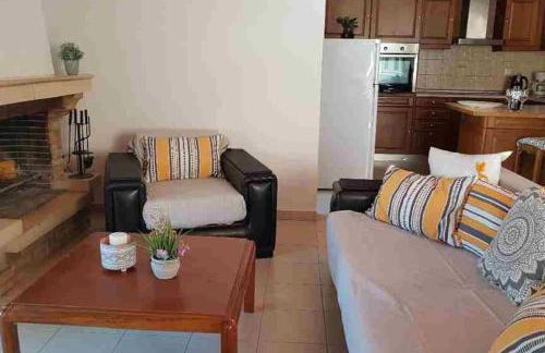 Irene's Apartment In Salakos - Foto 61