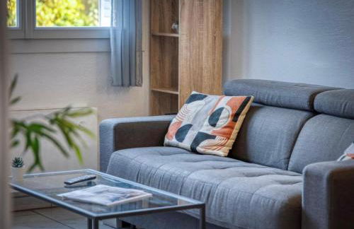 Le Giérois - Gare - Parking - Foto 10