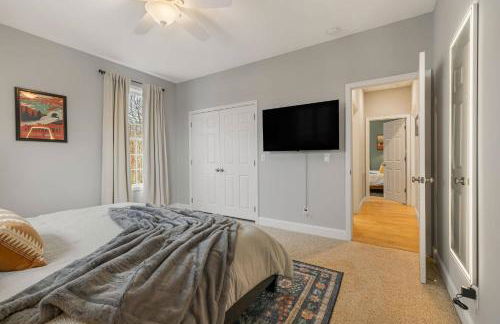 Harmony Mountainscape-Sleeps 20-Asheville 20 min - Foto 44