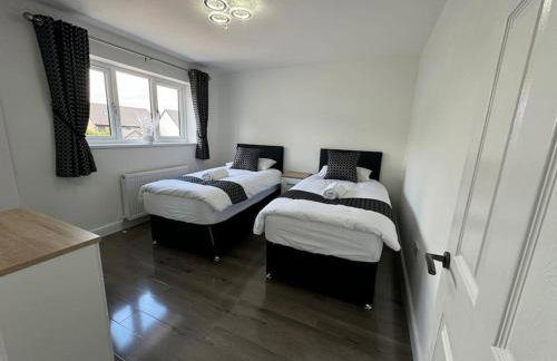 5-Bedroom Cottage in New Waltham, Grimsby - Photo 10