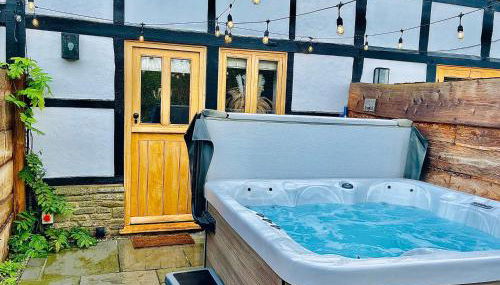 Bramble Cottage - Cosy 2 Bed With Deluxe HOT TUB & Log Burner - Foto 2