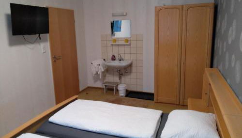 Ferienhaus Seifert - Foto 5, towels, wardrobe