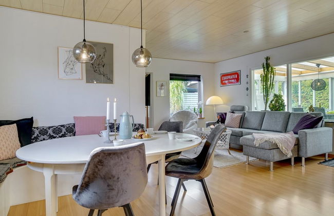 "Hattie" - 100m from the sea - Foto 22