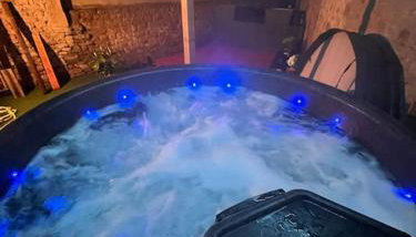 Atelier du spa jacuzzi illimité proche du mont saint Michel - Foto 4