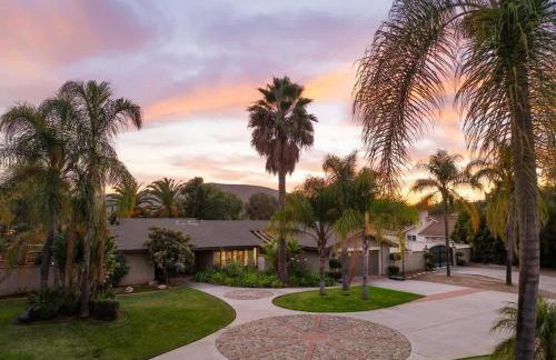 Stunning Private Resort with Pool - Foto 29