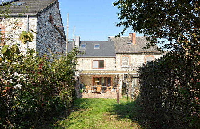 Holiday Home in Izier With Roofed Terrace, Garden, Parking - Foto 24