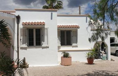 Villa Mareluna with pool - Photo 17