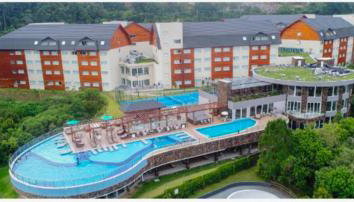 Flat Laguetho Golden Gramado - Foto 2