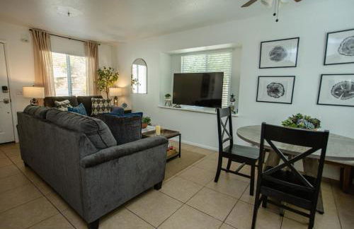 Comfort meets Tranquility by the Sequoia Entrance - Foto 12