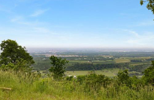 Modern Escape w Mountain Views Fire Pit & Swing - Foto 50