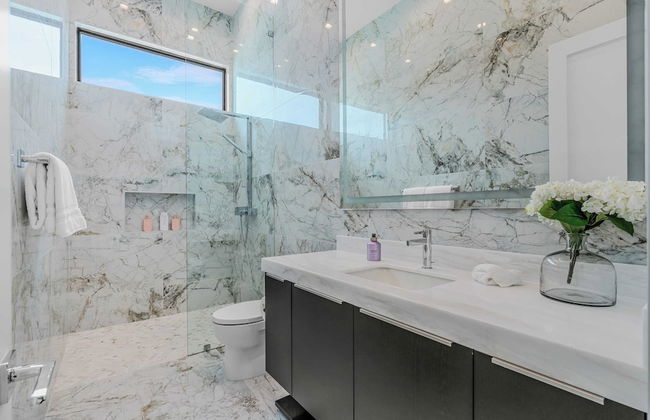 Villa Sleeps 17 w/ Pool, Firepit, Putting Green Bravo Villa 3 by Avantstay - Foto 45