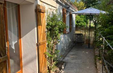 La Cigalière - Appartement Rez-de-Jardin - Foto 1