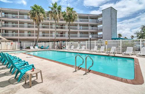 Beachfront Corpus Christi Condo with Arcade Room! - Foto 25