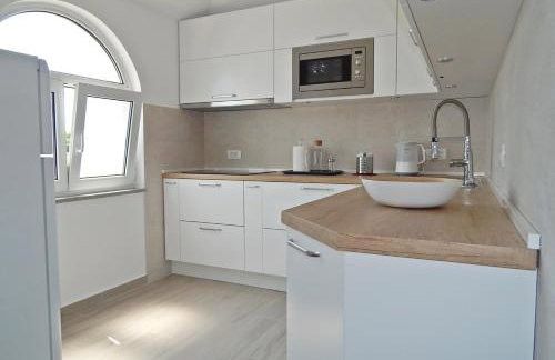 Apartments Katarina with swimming pool - Photo 44