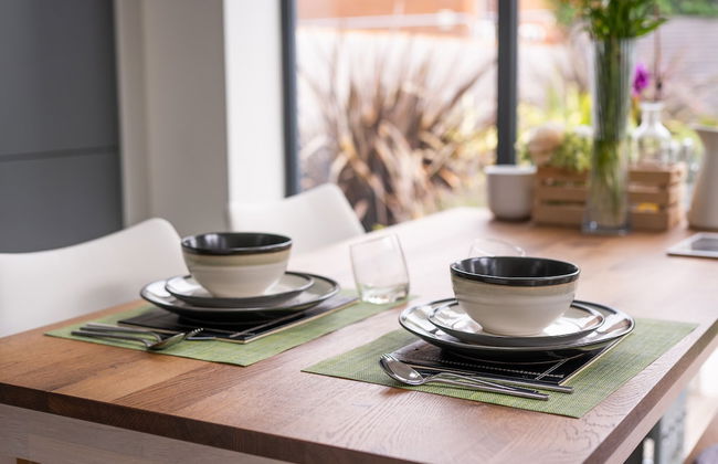 Contemporary Bright House 20 Min To Manc - Photo 36