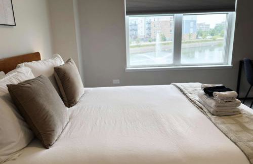 Warrenville Retreat 4BR 3 Bath Townhouse - WV2 - Foto 66