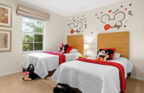 Spectacular House with 3BR - Private Pool, BBQ - Minutes from Disney! - Foto 4